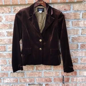 Alyn Paige Chocolate Velvet Jacket Size 8 NWOT